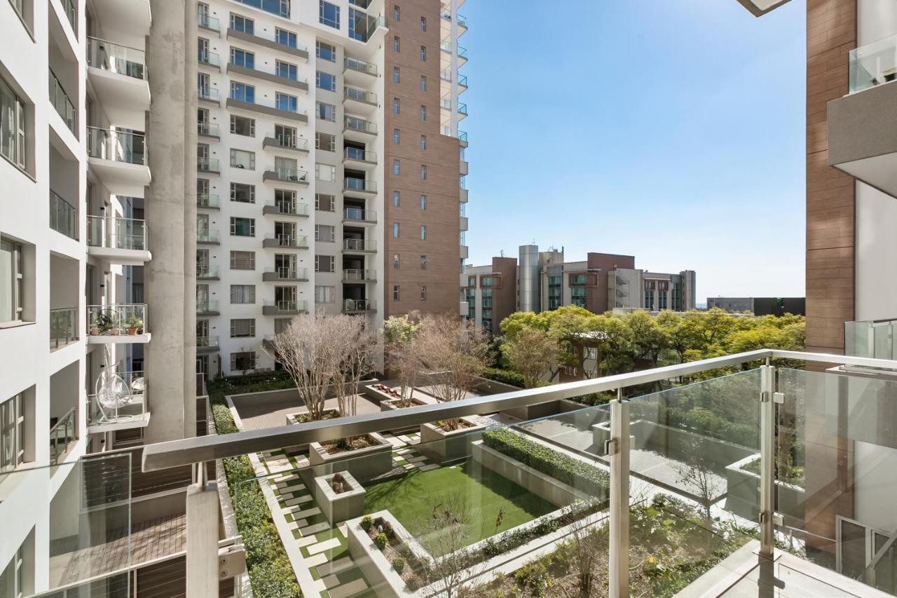 The Tyrwhitt Rosebank Apartments (Adults Only) Johannesburg Kültér fotó