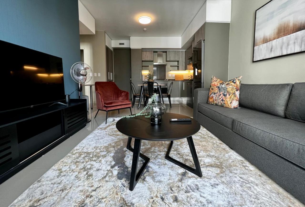 The Tyrwhitt Rosebank Apartments (Adults Only) Johannesburg Kültér fotó