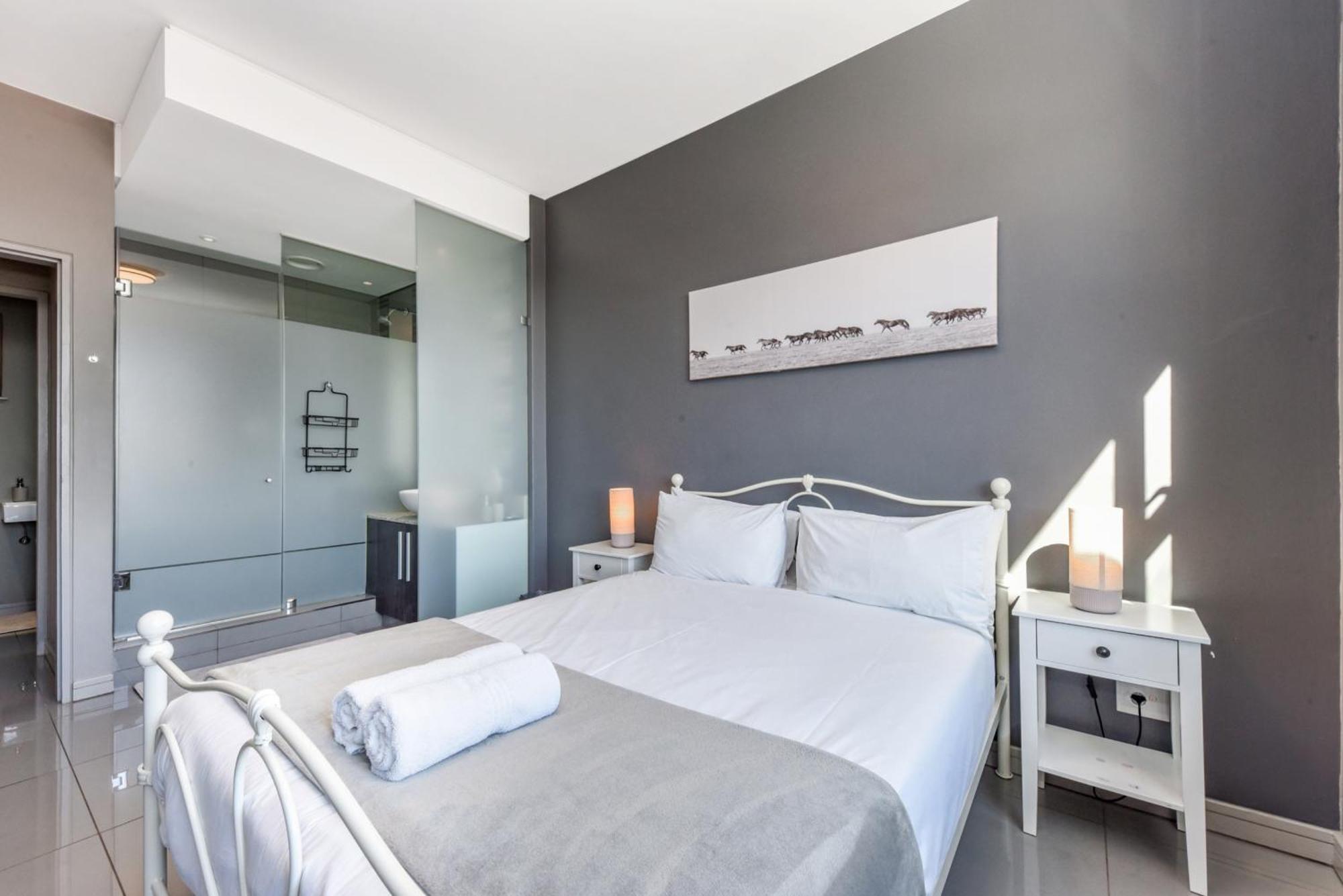 The Tyrwhitt Rosebank Apartments (Adults Only) Johannesburg Kültér fotó
