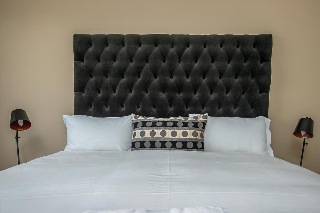 The Tyrwhitt Rosebank Apartments (Adults Only) Johannesburg Kültér fotó