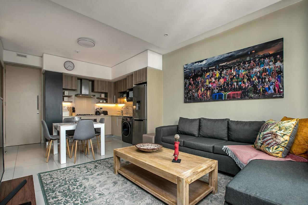The Tyrwhitt Rosebank Apartments (Adults Only) Johannesburg Kültér fotó