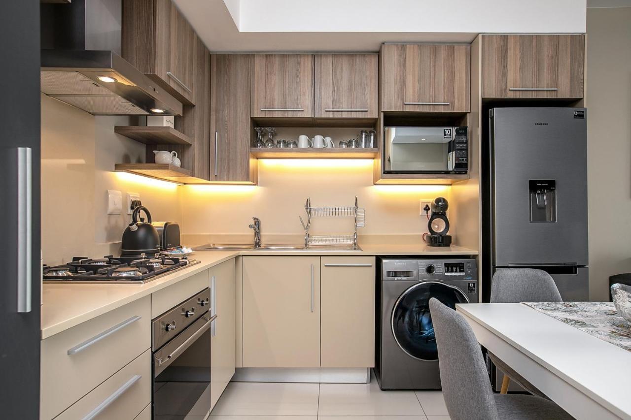 The Tyrwhitt Rosebank Apartments (Adults Only) Johannesburg Kültér fotó
