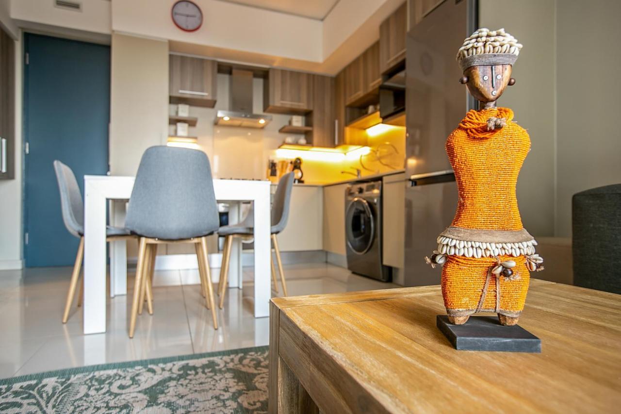 The Tyrwhitt Rosebank Apartments (Adults Only) Johannesburg Kültér fotó