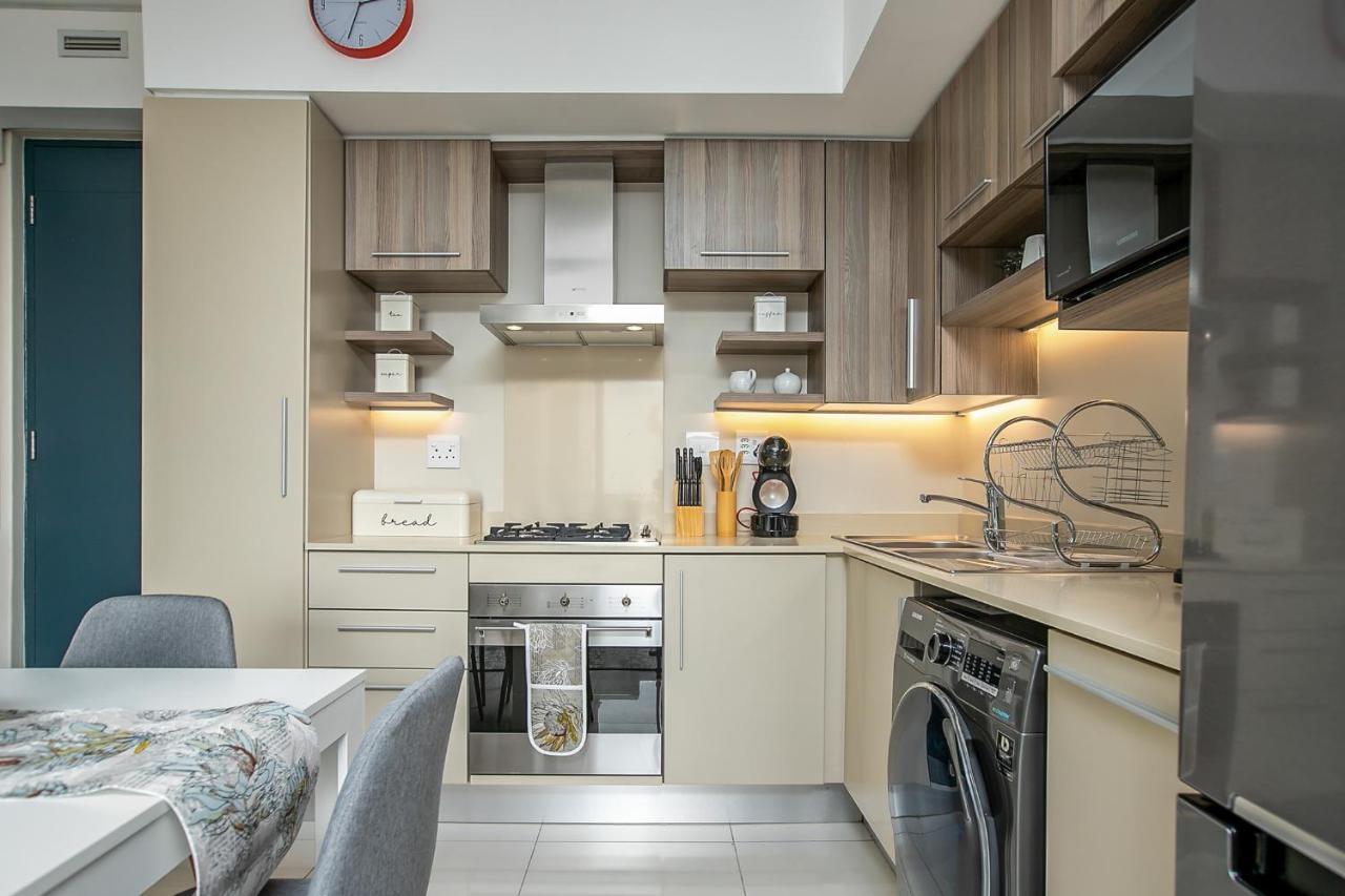 The Tyrwhitt Rosebank Apartments (Adults Only) Johannesburg Kültér fotó